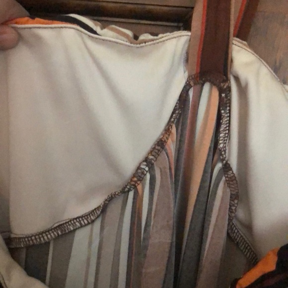 Stretchy halter tunic - Picture 4 of 6